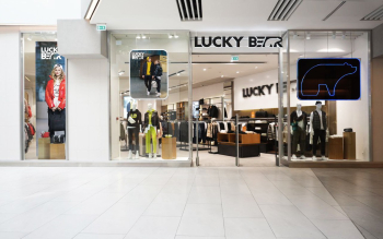Первый магазин новой сети одежды LUCKY BEAR открылся в Москве (Фото)