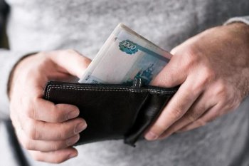 Мужчины в среднем хотят зарабатывать более 180 тысяч рублей в России
