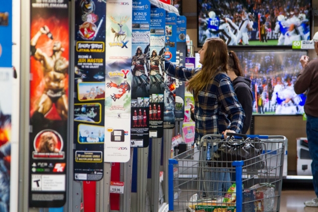 Walmart обменяет видеоигры на подарочные карты