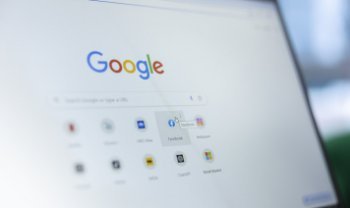 Google обвинили в слежке за пользователями с помощью ИИ-модели