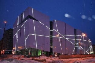 21 декабря 2012 года состоялось торжественное открытие торгово-развлекательного центра "Союз" в Сургуте 