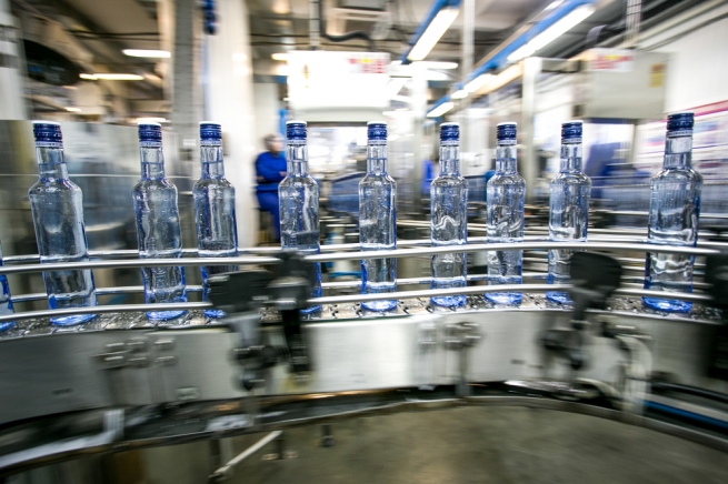 Производство водки в России выросло за семь месяцев на 20%