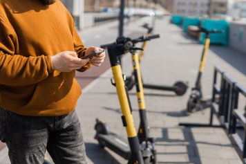 Поездки Whoosh в России и СНГ сократились на 3%