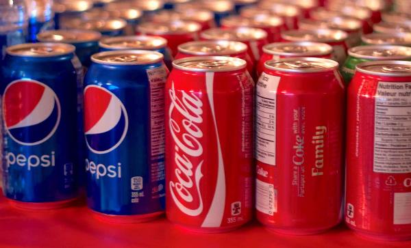 В напитках PepsiCo и Coca-Cola станет ещё меньше сахара