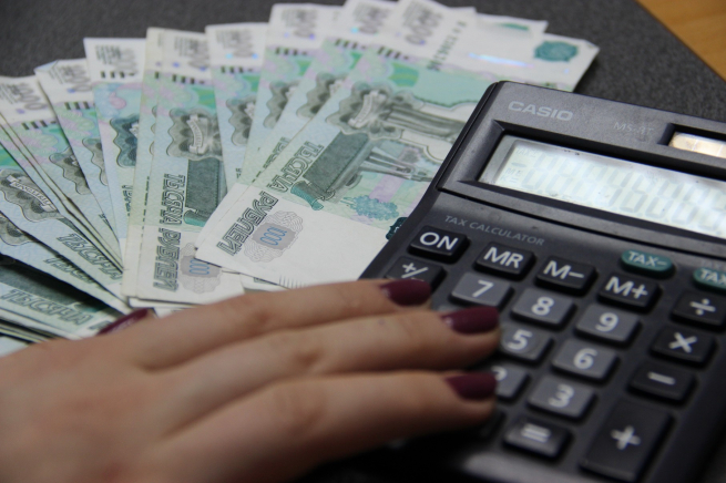 Треть российских компаний увеличили расходы на заработную плату сотрудников