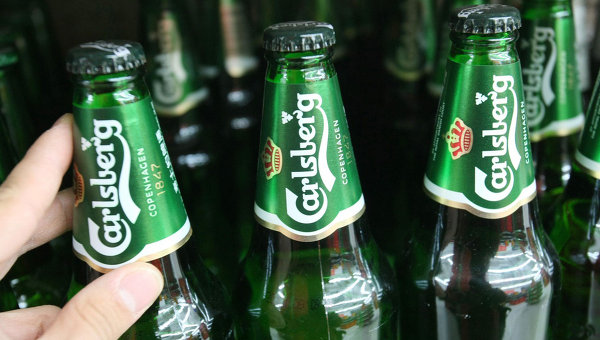 Carlsberg повысит цены на пиво в России