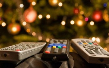 М.Видео-Эльдорадо: главным «украшением» новогоднего стола россиян остаётся телевизор
