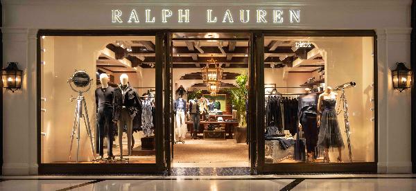 Ralph Lauren закроет около 10 торговых точек по всему миру