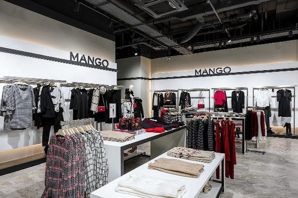 Ozon начал продавать товары бренда Mango