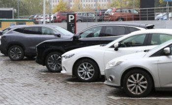 Средние цены на автомобили в РФ достигли рекордных значений