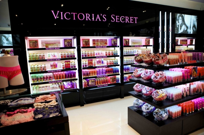 В Китае откроется первый фирменный магазин Victoria's Secret