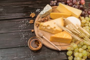 «Пятёрочка»: продажи сыров за год выросли на 27%