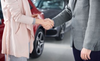 Каждый третий работодатель предлагает в качестве бонуса проценты от продаж