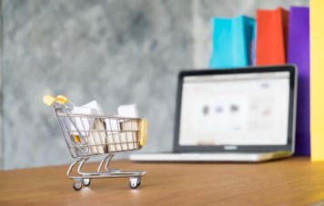 АКИТ предлагает изменить регулирование между онлайн- и офлайн-торговлей