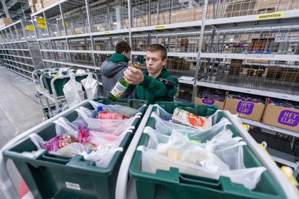 Клиенты Perekrestok.ru вернули больше 7 500 пластиковых пакетов на переработку