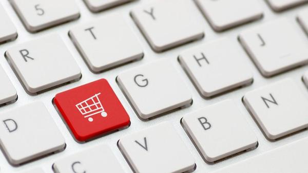 ФАС предложила подумать над отменой НДС для российских онлайн-магазинов