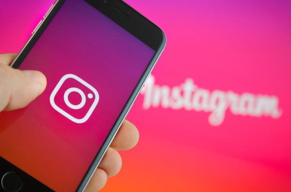 Instagram поставил рекорд: 2 млрд активных пользователей за месяц Instagram поставил рекорд: 2 млрд активных пользователей за месяц