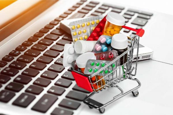 Число интернет-магазинов с медикаментами в сентябре выросло на 4%