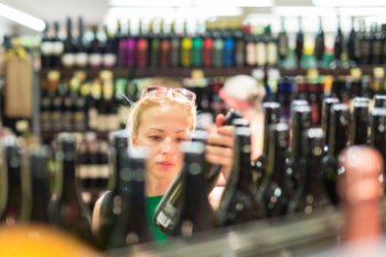 В Пермском крае с 1 марта 2026 года сократят разрешённое время продажи алкоголя В Пермском крае с 1 марта 2026 года сократят разрешённое время продажи алкоголя