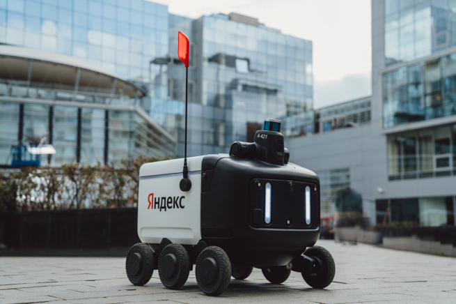 «Яндекс» вдвое увеличит флот роботов-доставщиков в 2024 году