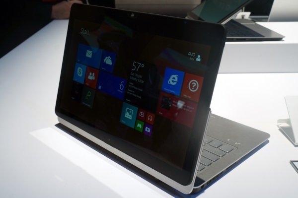 Ноутбуки Sony Vaio подвержены самовозгоранию Ноутбуки Sony Vaio подвержены самовозгоранию