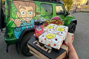 Блогер Влад Бумага и бизнесмен Антон Пинский запустили сеть пиццерий Блогер Влад Бумага и бизнесмен Антон Пинский запустили сеть пиццерий