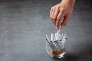 Нелегальный оборот табачных изделий в РФ снизился до рекордных значений