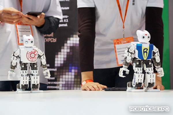 Выставку робототехники Robotics Expo 2016 посетило более 5 000 человек