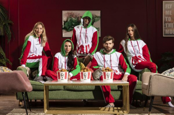 Delivery Club и KFC выпустили пижамы с карманом для баскетов