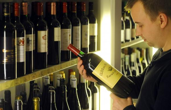 Роскачество составило список лучших импортных вин на полках российских магазинов
