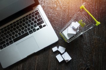 Глава кабмина: оборот e-com в РФ вырос в шесть раз