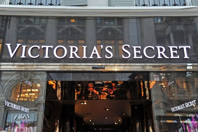 Квартальные продажи Victoria’s Secret превзошли ожидания