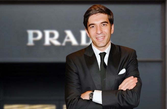 Глава бренда Prada Джанфранко Д’Аттис уходит в отставку Глава бренда Prada Джанфранко Д’Аттис уходит в отставку
