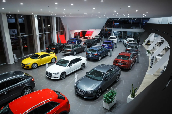 Запасы новых иномарок у российских автодилеров могут закончиться в начале 2023 года Запасы новых иномарок у российских автодилеров могут закончиться в начале 2023 года