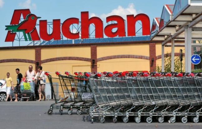 Мировой ритейл: Auchan теряет обороты, Uniqlo меняют на Chanel, а Tesco уходит из Кореи
