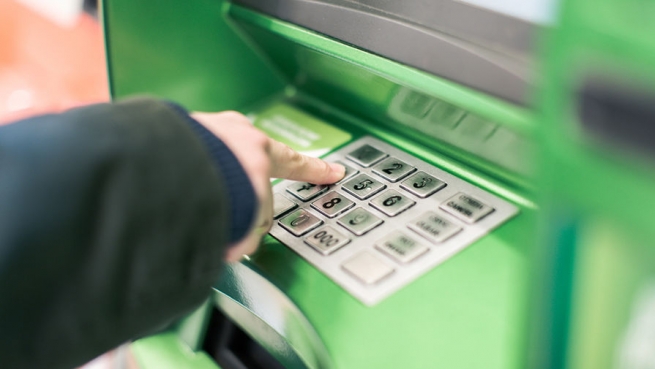 Банки потеряют 730 млн рублей на кражах из банкоматов