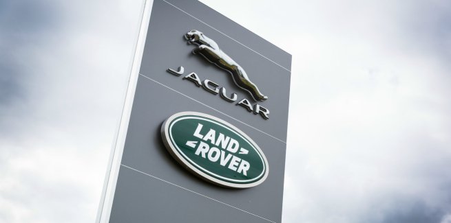 Британский Jaguar Land Rover объявил о продаже своего бизнеса в России