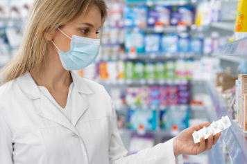 RNC Pharma: в России сокращается численность аптек