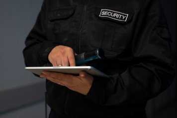 В офисах IT-компаний «Крок» и «ЛАНИТ» прошли обыски