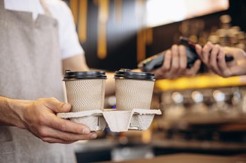Продажи горячих напитков в федеральных сетях выросли на 86%