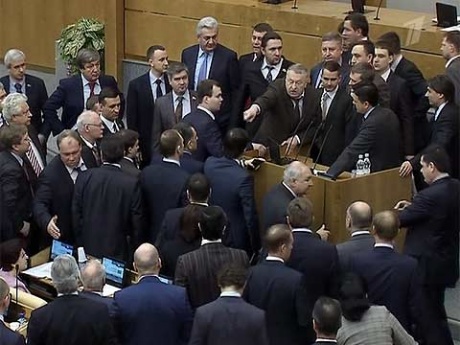 Госдума ввела штрафы за продажу товара под чужой маркой Госдума ввела штрафы за продажу товара под чужой маркой