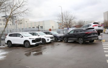 В РФ цены на легковые автомобили за пять лет выросли в два раза