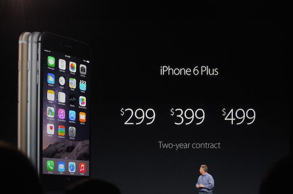Apple обнародовала цену iPhone 6 в России
