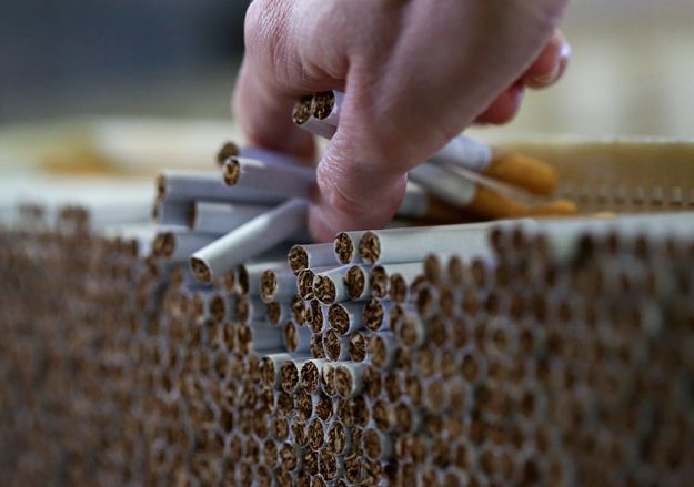 Продажи нелегальных сигарет в России выросли на 114%