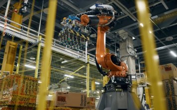 Почти 90% российских компаний планирует внедрить мобильных роботов на свои склады