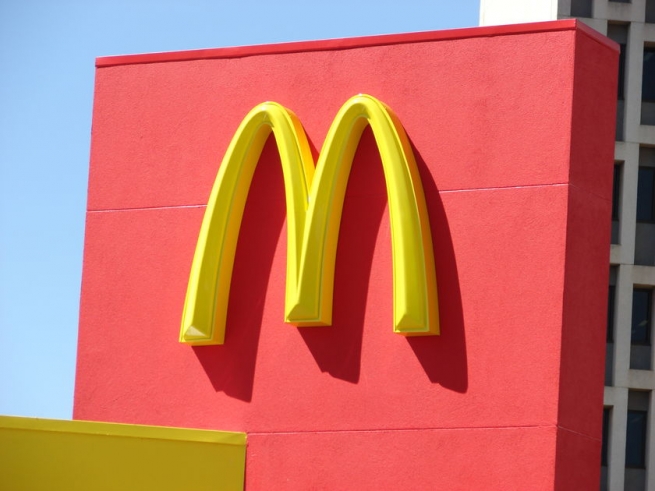 В Курске начались проверки ресторанов «Макдоналдс»