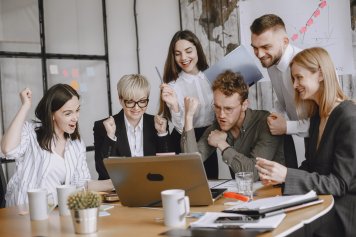 РОМИР: треть россиян довольны своим текущим местом работы