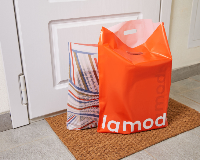 Онлайн ритейлер модной одежды и обуви Lamoda присоединился к АКОРТ