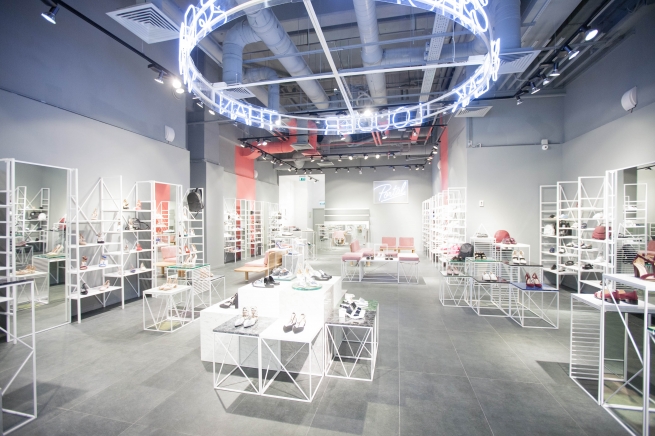 Обувной бренд Portal запустил интернет-магазин  