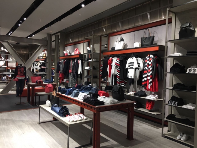 Armani Exchange открыл первый магазин в Сочи